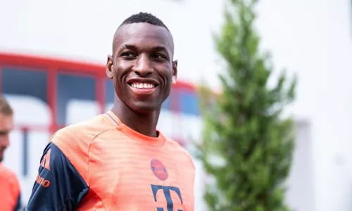 Бавария, Челси