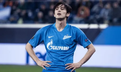 ФК Зенит, Сердар Азмун