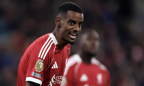 Ливерпуль, Александер Исак