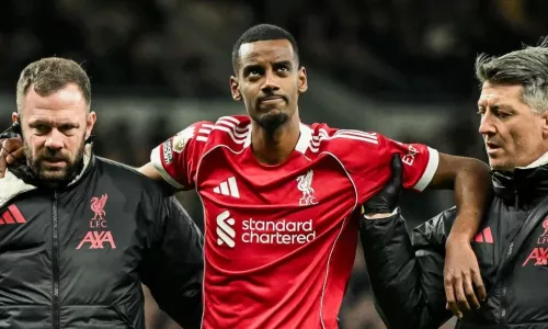 Ливерпуль, Александер Исак