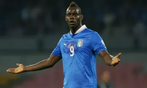 Аль-Иттифак, Марио Балотелли