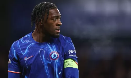 Барселона, Аксель Дисаси