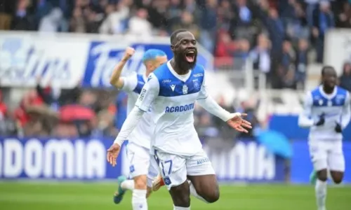 Манчестер Юнайтед, Осер