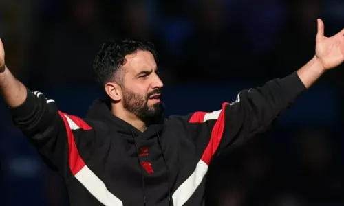 Манчестер Юнайтед, Вулверхэмптон