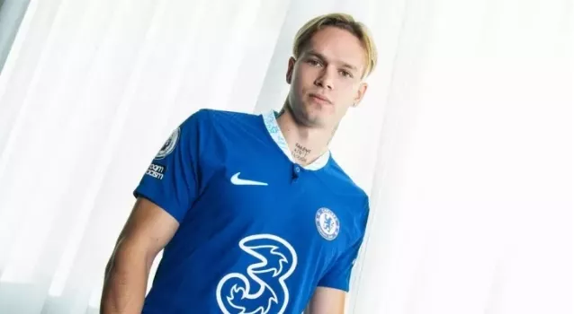 Челси, Михаил Мудрик