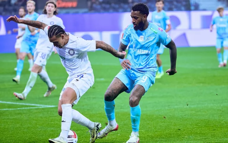 ФК Зенит, Крузейро