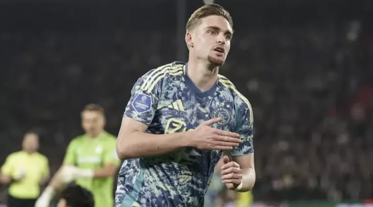 Лацио, Аякс