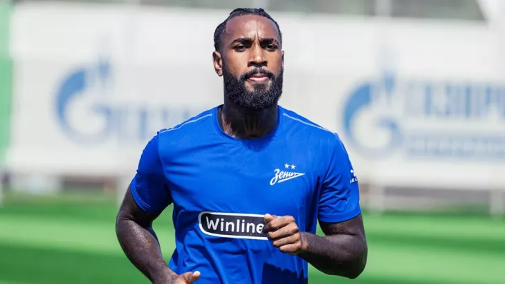 ФК Зенит, Крузейро