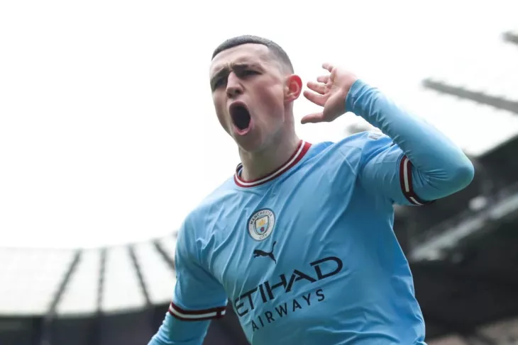 «Манчестер Юнайтед» – «Манчестер Сити»: очередное дерби, где выяснится какого цвета их общий город