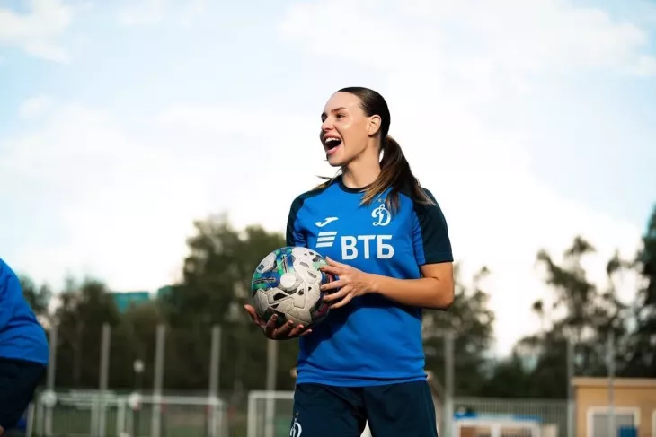 ФК Балтика, ФК Локомотив Москва