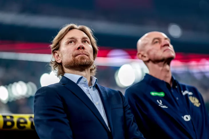 Валерий Карпин