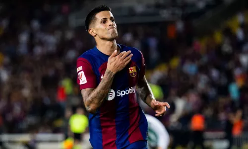 Барселона, Аль-Хиляль