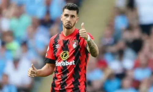 Борнмут, Ювентус