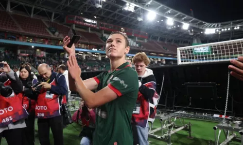 ФК Локомотив Москва, ПСЖ