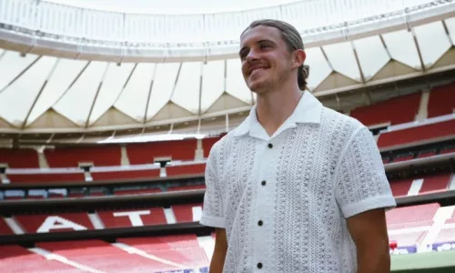 Атлетико, Астон Вилла