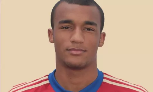 TsSKAning sobiq futbolchisi Moskva viloyatidagi ko‘p qavatli uyning derazasidan yiqilib, vafot etdi