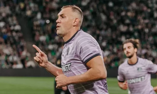 ФК Акрон, Артём Дзюба