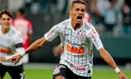 Педриньо, ФИФА