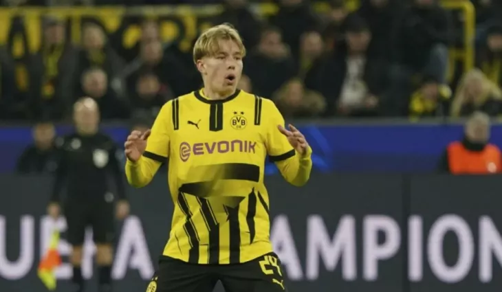 Боруссия Дортмунд, Арсенал