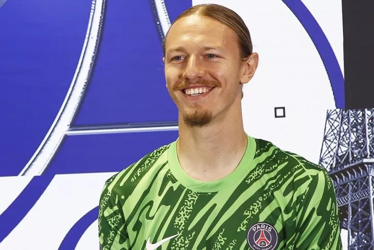 «ПСЖ» разгромил «Марсель». Сафонов отстоял на «ноль»