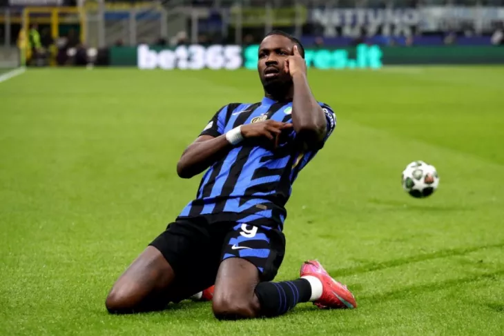 Барселона, Интер