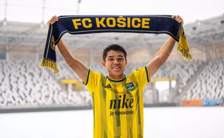 ФК Зенит, ФК Крылья Советов