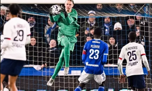 ПСЖ, Матвей Сафонов