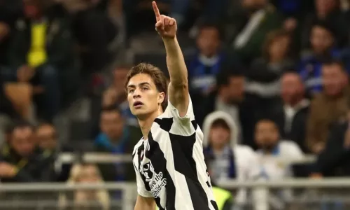 Манчестер Юнайтед, Ювентус