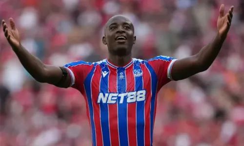 Манчестер Юнайтед, Кристал Пэлас