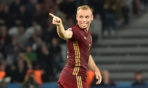 Денис Глушаков