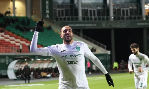 ФК Ахмат, Надер Гандри