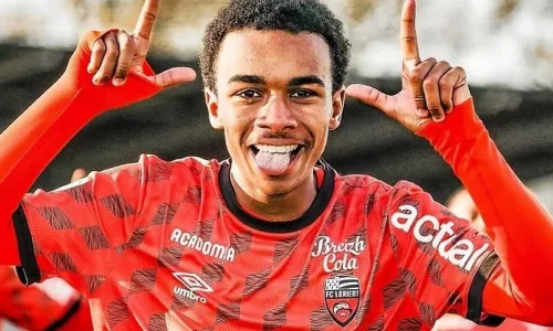 Борнмут, Арсенал