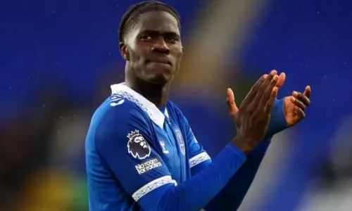 Манчестер Юнайтед, Астон Вилла