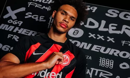 Ливерпуль, Айнтрахт