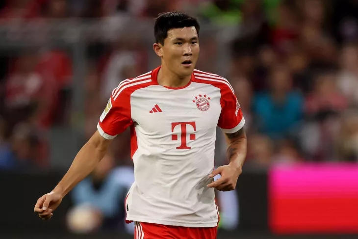 Бавария, Милан