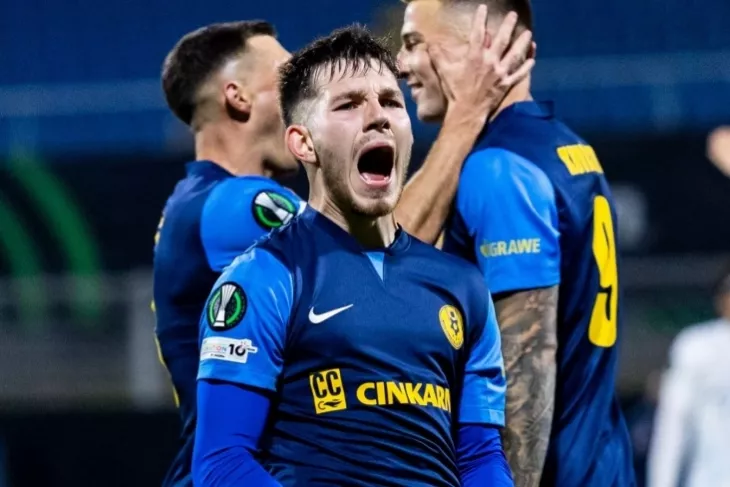 АЕК, Марко Николич