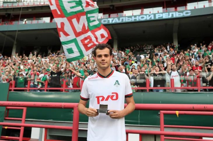 ФК Локомотив Москва, Артем Карпукас