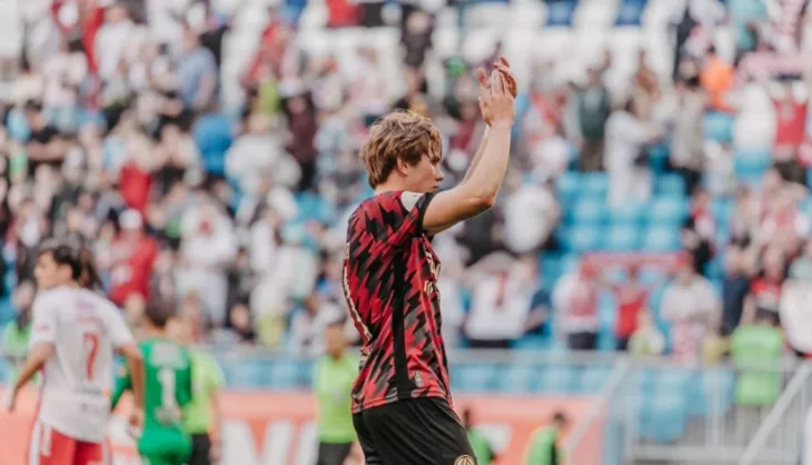 ФК Акрон, ПФК ЦСКА