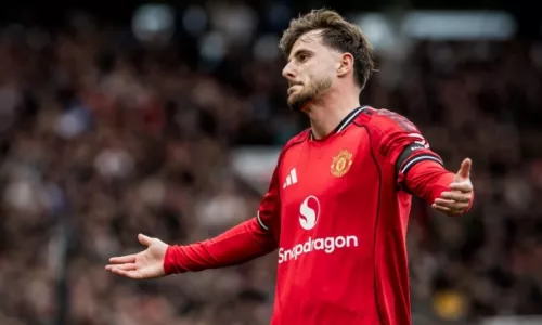 Манчестер Юнайтед, Астон Вилла