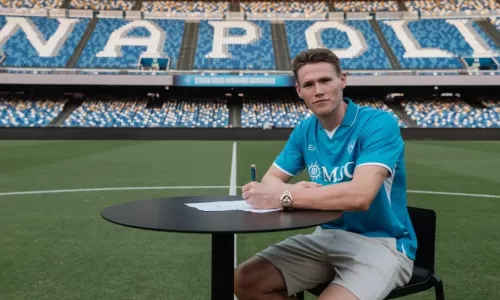 Наполи, Скотт Мактоминей