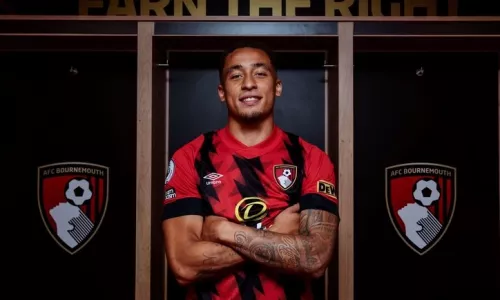 Астон Вилла, Манчестер Юнайтед