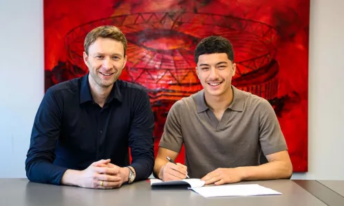 Атлетико, Байер