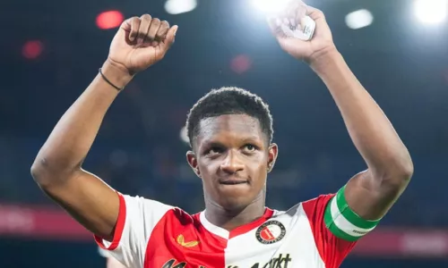 Бавария, Манчестер Сити