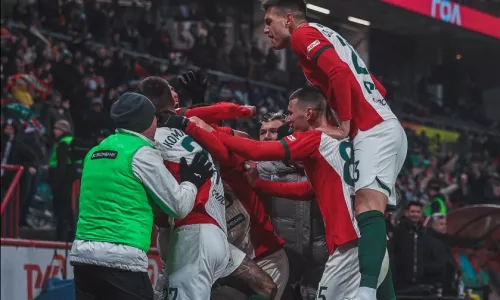 ФК Локомотив Москва, Дмитрий Сенников