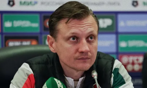 ФК Локомотив Москва, ФК Крылья Советов