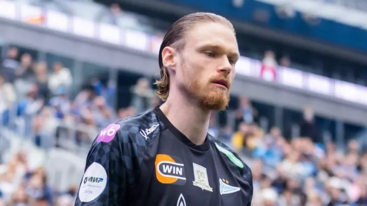 ФК Зенит, ФК Крылья Советов