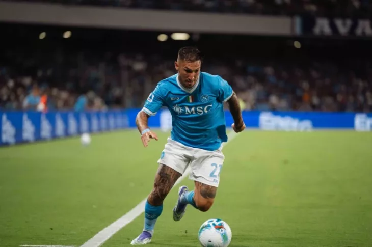 Наполи, Милан