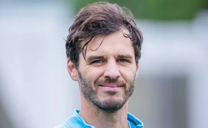 Ерохин празднует гол