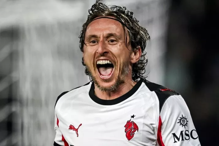 Милан, Динамо Загреб