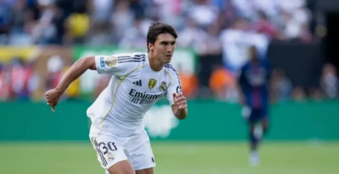 Реал Мадрид, Ньюкасл